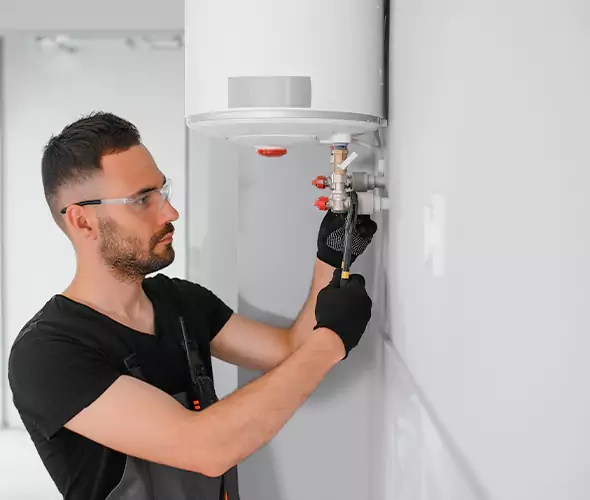 Expert Plumber for Water Heater Expansion Tank Installation in Highland Park, IL