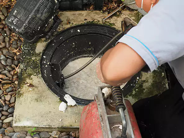 Why Choose Highland Park Plumbing Pro for Sewer Line Cleaning in Highland Park, IL?
